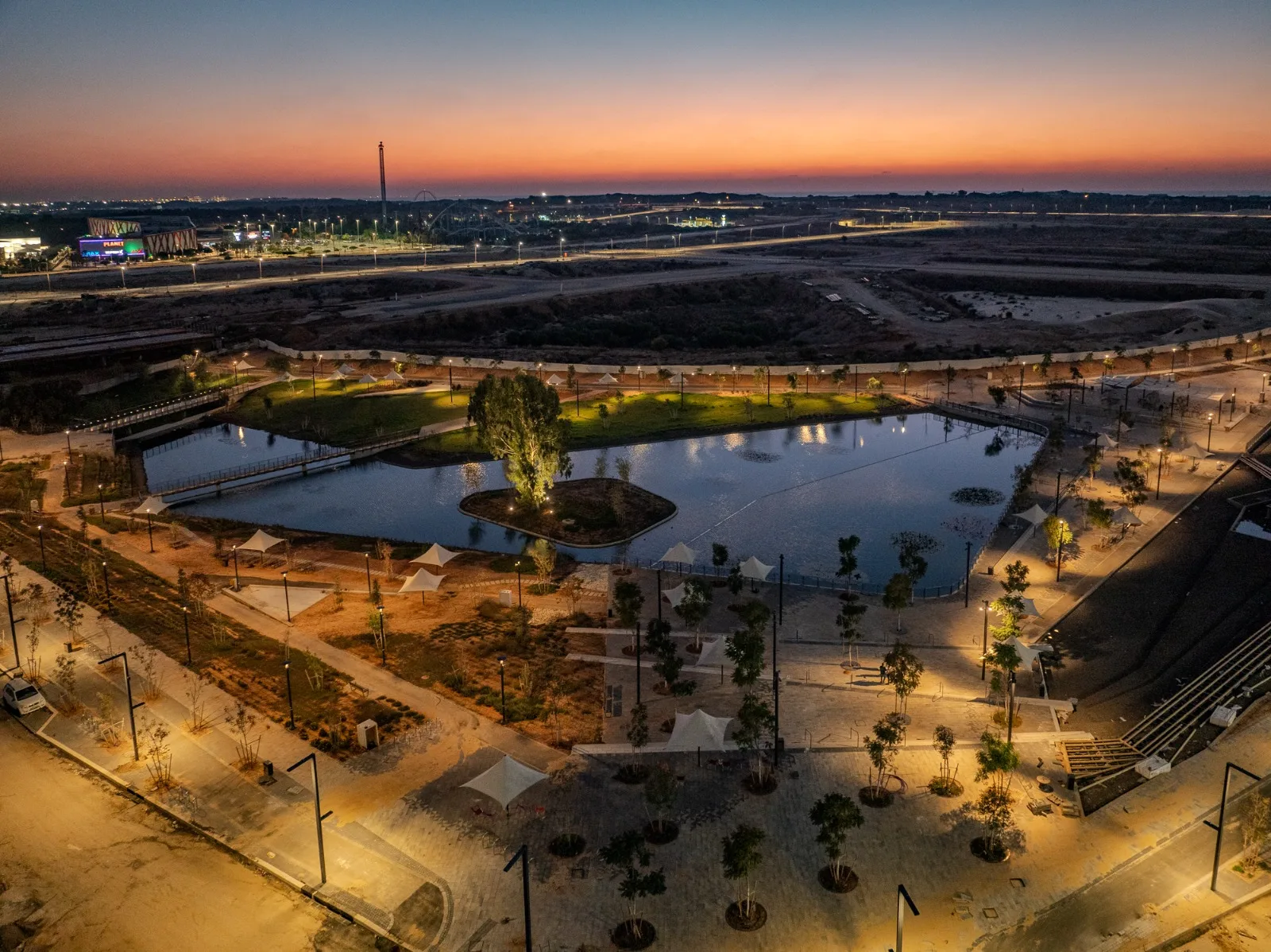 Complex 1000 Rishon LeZion