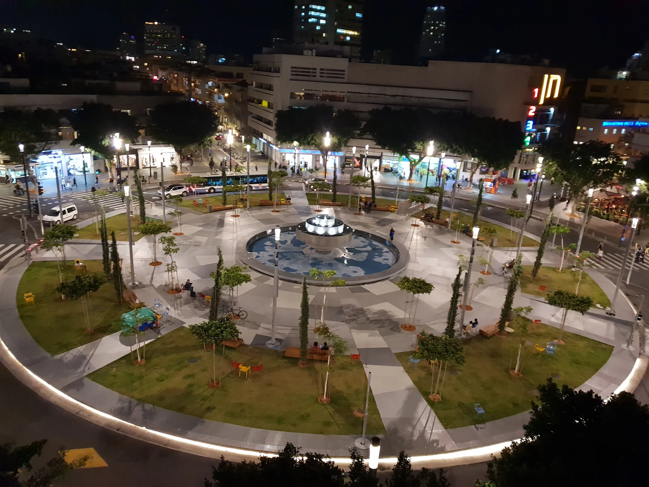 Dizengoff Circle Tel Aviv
