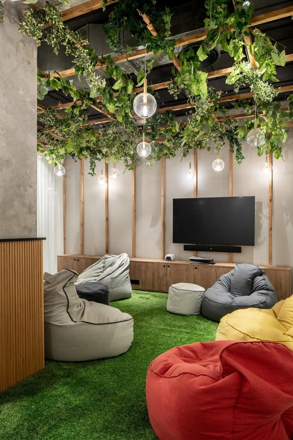 Lounge area at StarkWare offices